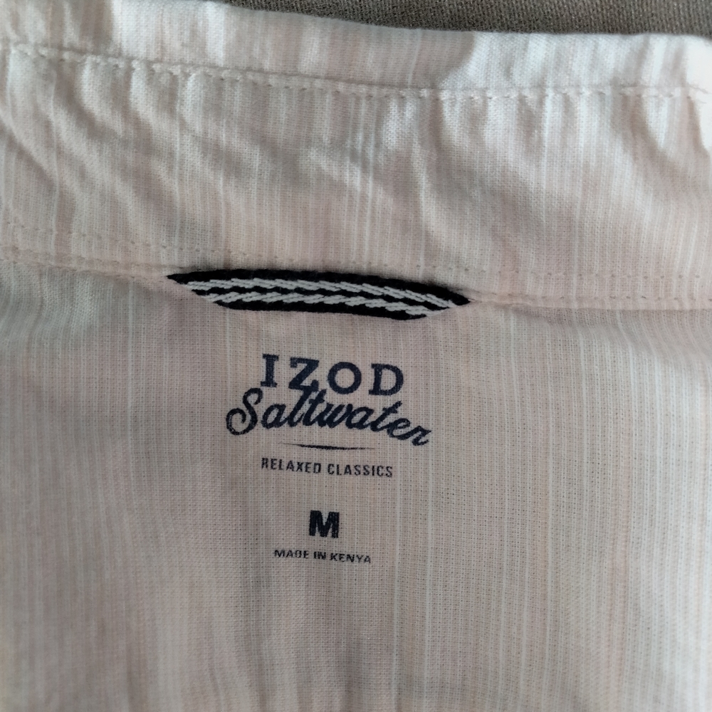 Short sleeve button down - Picture 3 of 4